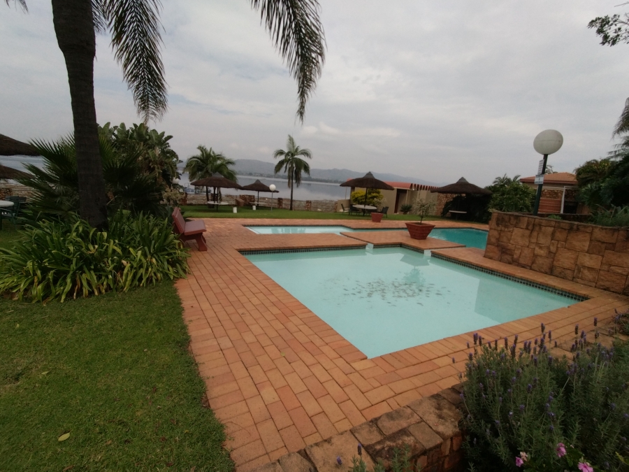 4 Bedroom Property for Sale in Kosmos North West
